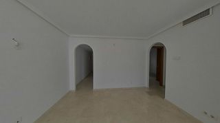 Ático en venta en Benahavís