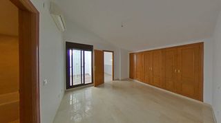 Ático en venta en Benahavís