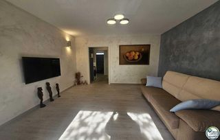 Piso en venta en Empuriabrava en Castelló d´Empúries