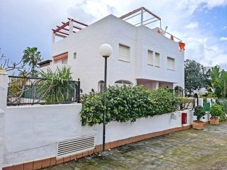Casa pareada en venta en Nagüeles Alto en Marbella