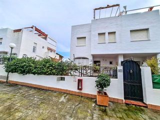 Casa pareada en venta en Nagüeles Alto en Marbella
