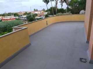 Chalet en venta en Madrigal en Villarreal