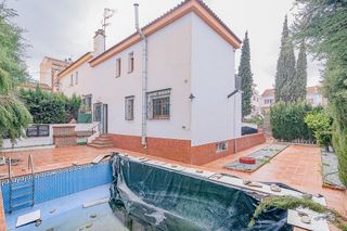 Casa pareada en venta en Zubia (La)