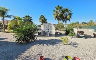 Chalet en venta en Catral