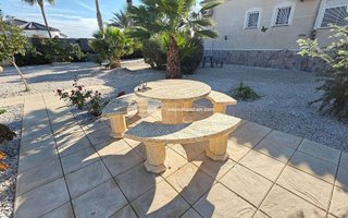 Chalet en venta en Catral