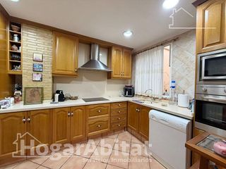 Chalet en venta en El Alborgí en Paterna