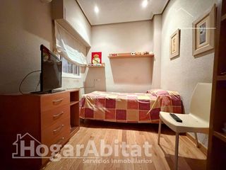 Chalet en venta en El Alborgí en Paterna