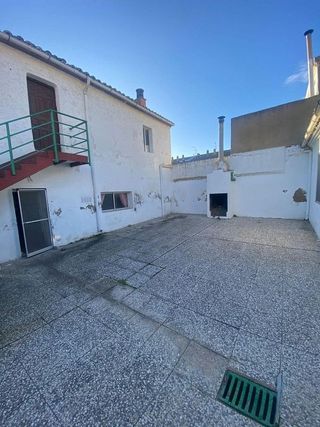 Casa adosada en venta en Alagón