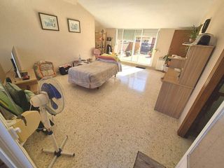 Dúplex en venta en Fondo en Santa Coloma de Gramanet