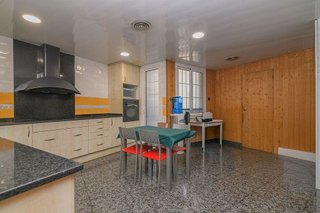 Piso en venta en Centre en Hospitalet de Llobregat, L´