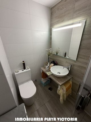 Piso en venta en La Caleta - La Viña en Cádiz