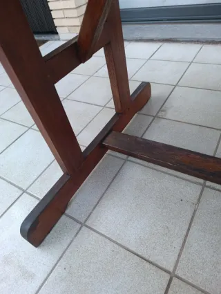 Mesa de madera para jardín