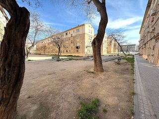 Piso en venta en Oliver en Zaragoza