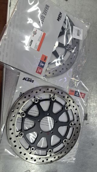 Discos Freno Delanteros KTM SuperDuke GT 24 OEM