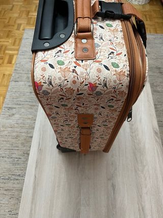 Maleta de viaje MSK con estampado floral