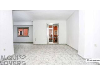 Piso en venta en Benicalap en Valencia