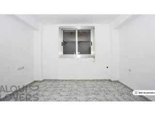 Piso en venta en Benicalap en Valencia