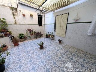 Piso en venta en Linares