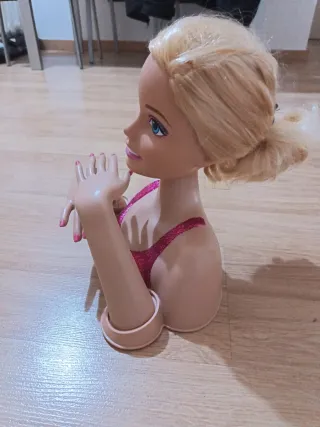 Busto Barbie per pettinare