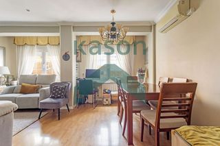 Piso en venta en Almendrales en Madrid