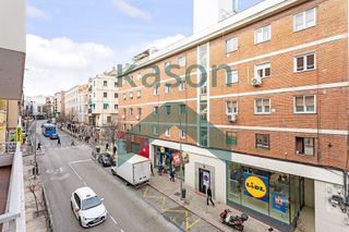 Piso en venta en Almendrales en Madrid