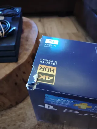 PS4 Pro FIFA 18 Edición Limitada(completa)