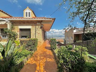 Chalet en venta en Santa Coloma de Cervelló