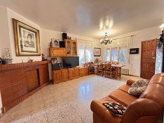 Chalet en venta en Vallirana