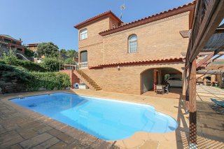 Chalet en venta en Begues
