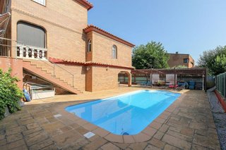 Chalet en venta en Begues