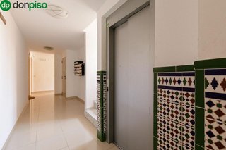 Piso en venta en Avda. De los Ogíjares en Armilla