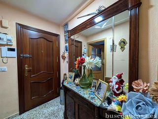 Piso en venta en Linares