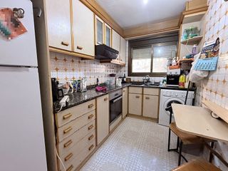 Piso en venta en Zona Avenida al Vedat en Torrent