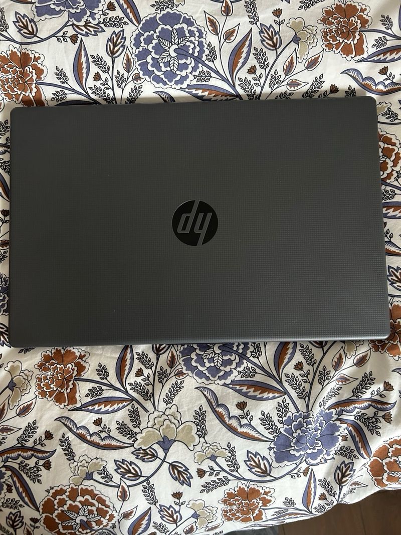 Portátil HP 255 G10 Ryzen 5 16GB RAM afbeelding 2