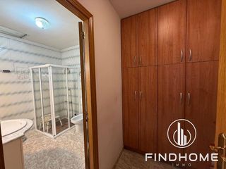 Casa adosada en venta en Olot