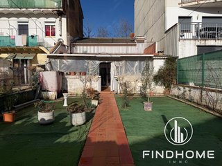 Casa adosada en venta en Olot