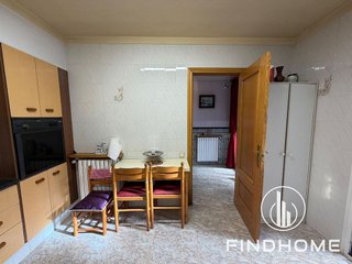Casa adosada en venta en Olot