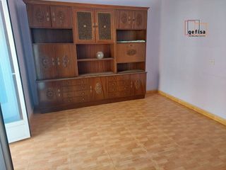 Casa adosada en venta en Valdepeñas