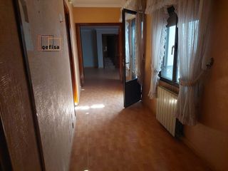 Casa adosada en venta en Valdepeñas