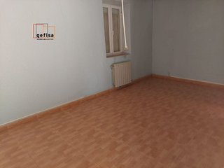 Casa adosada en venta en Valdepeñas