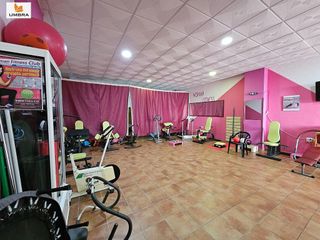 Casa adosada en venta en Cuervo de Sevilla (El)