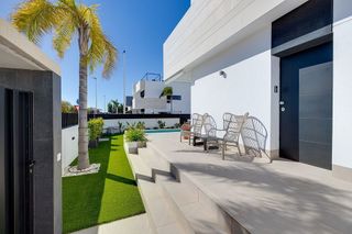 Chalet en venta en Zona Pueblo en Pilar de la Horadada