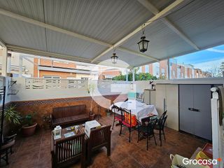 Casa adosada en venta en El Baladre en Sagunto