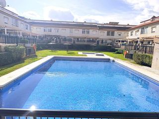 Casa adosada en venta en Centro en Alhaurín de la Torre