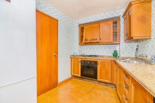 Casa adosada en venta en Loja