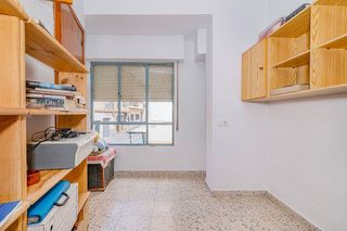 Casa adosada en venta en Loja