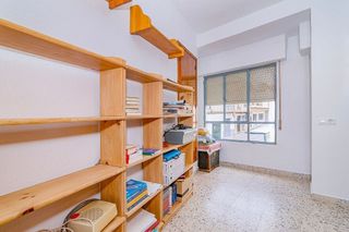 Casa adosada en venta en Loja