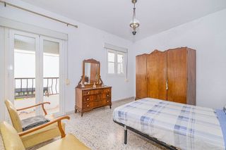 Casa adosada en venta en Loja
