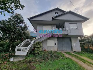 Chalet en venta en Salvaterra de Miño