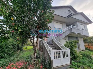 Chalet en venta en Salvaterra de Miño
